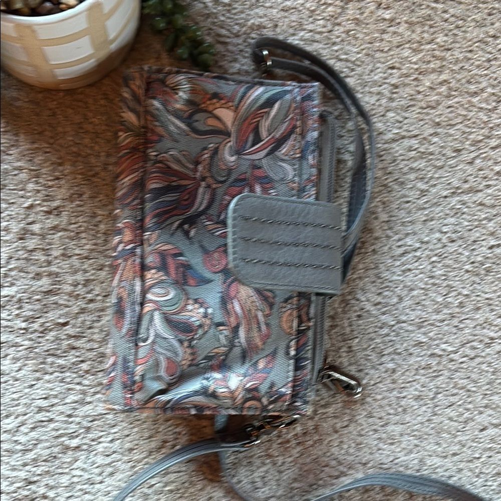 Sakroots Gray and Pink Women's Bag - Picture 5 of 10